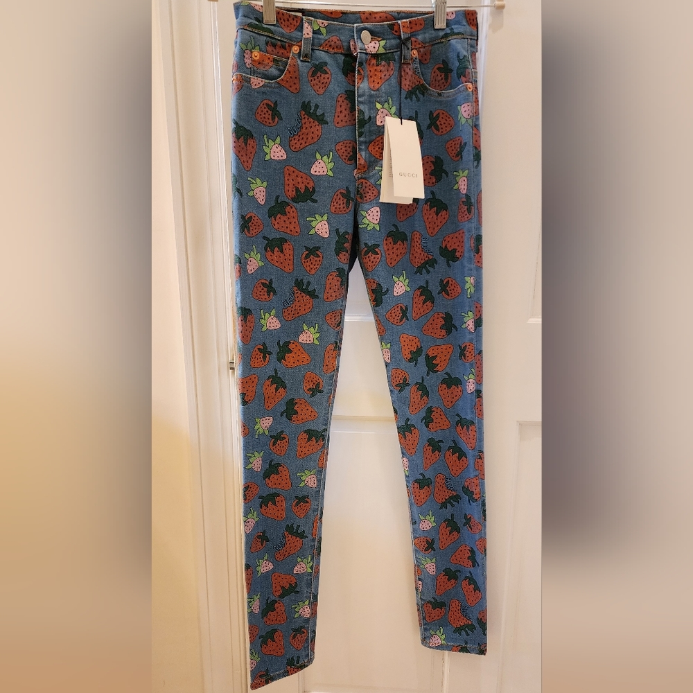 NWT Authentic Gucci Jeans w/ Strawberry Print